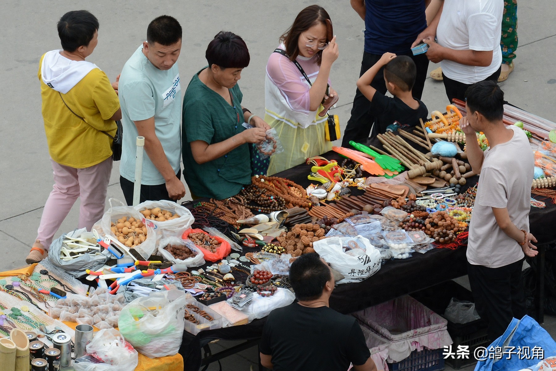 内蒙古最大花鸟市场：花鸟虫鱼肉蛋奶啥都有，但这些东西请别买